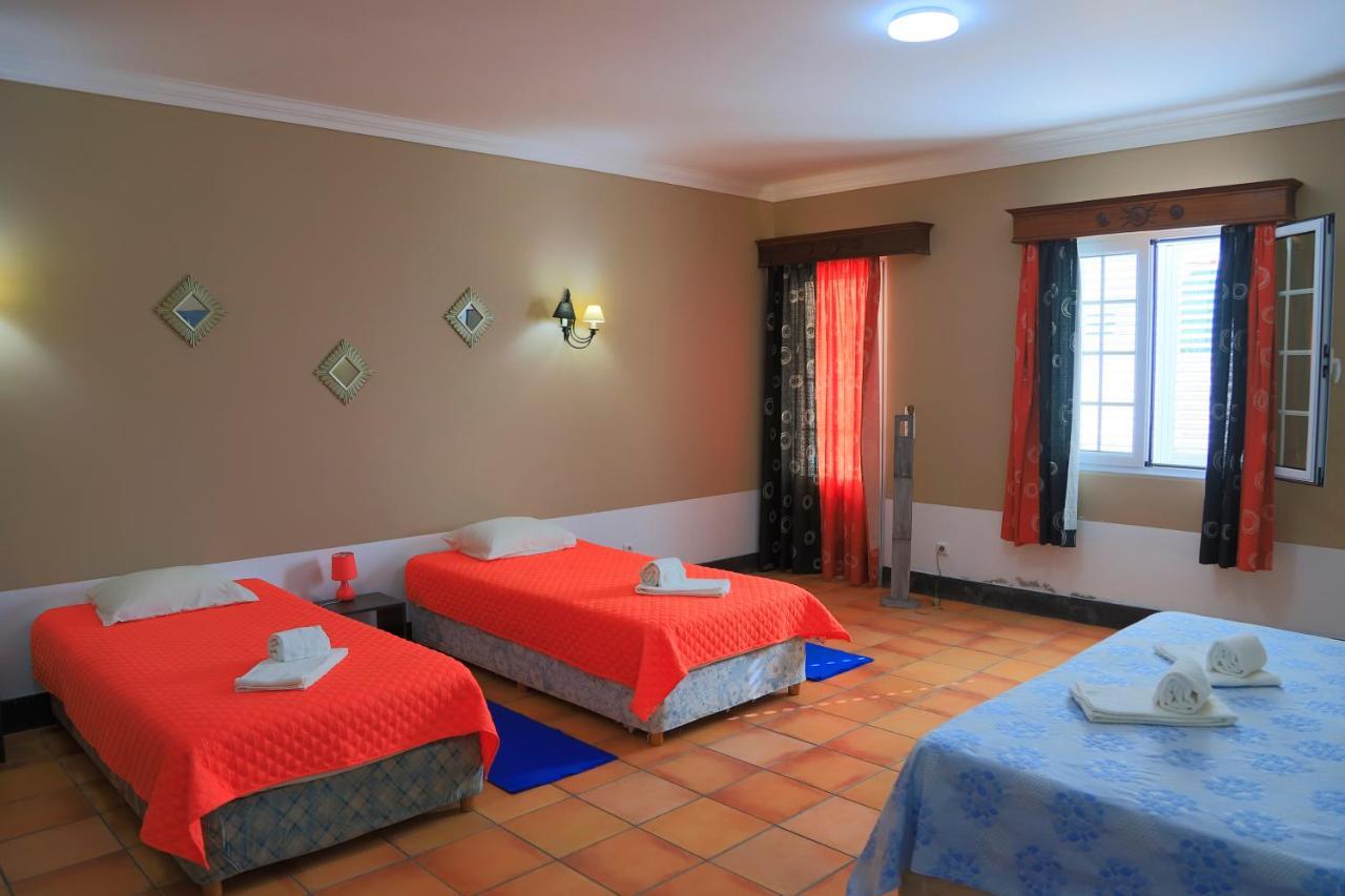 Bella Italia Populo Guest House ポンタ・デルガダ エクステリア 写真