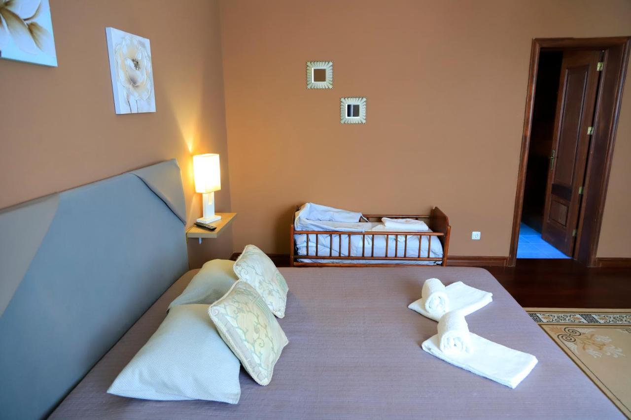 Bella Italia Populo Guest House ポンタ・デルガダ エクステリア 写真
